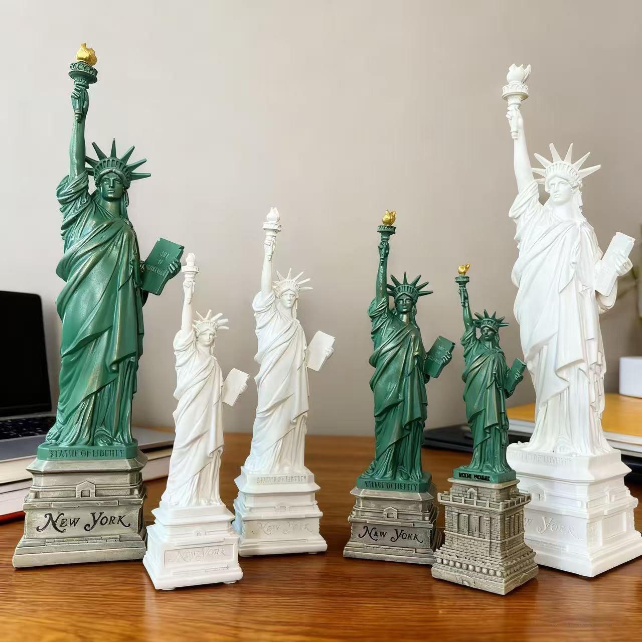 Modello della Statua della Lib - Office Furniture York recensione e prezzo